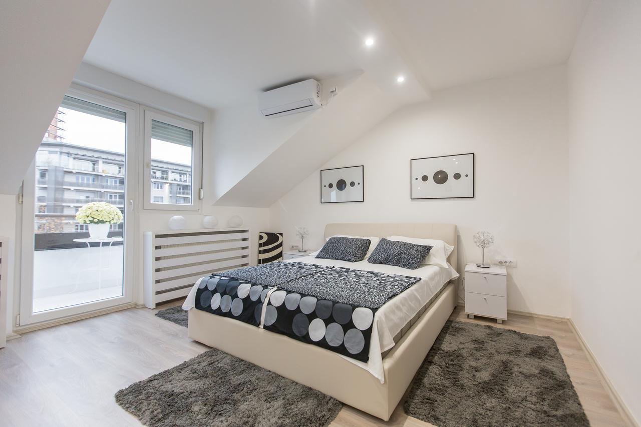 Stan na dan Angel Apartment Novi Sad Bagian luar foto