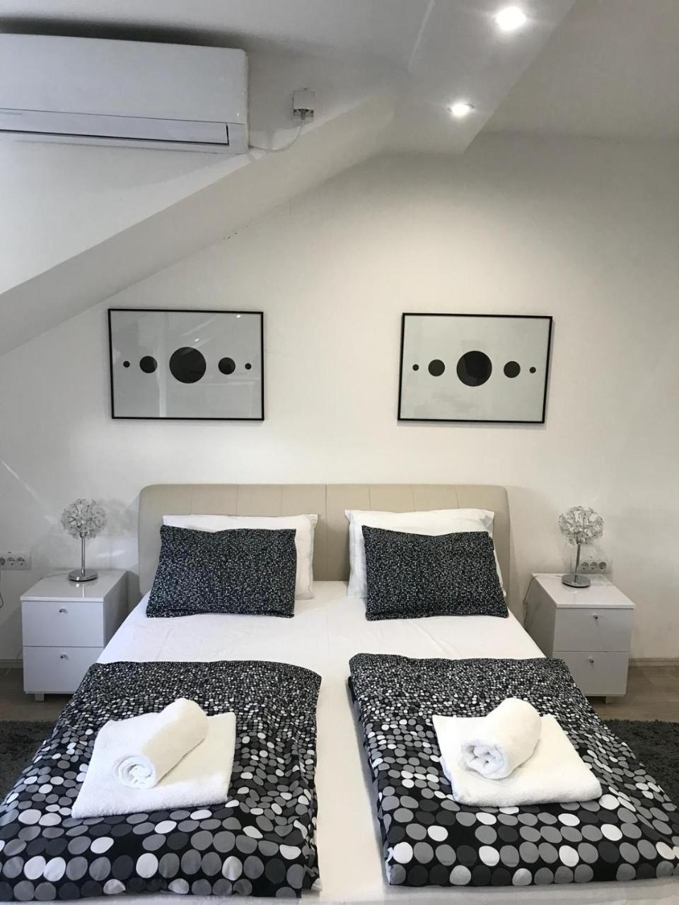 Stan na dan Angel Apartment Novi Sad Bagian luar foto